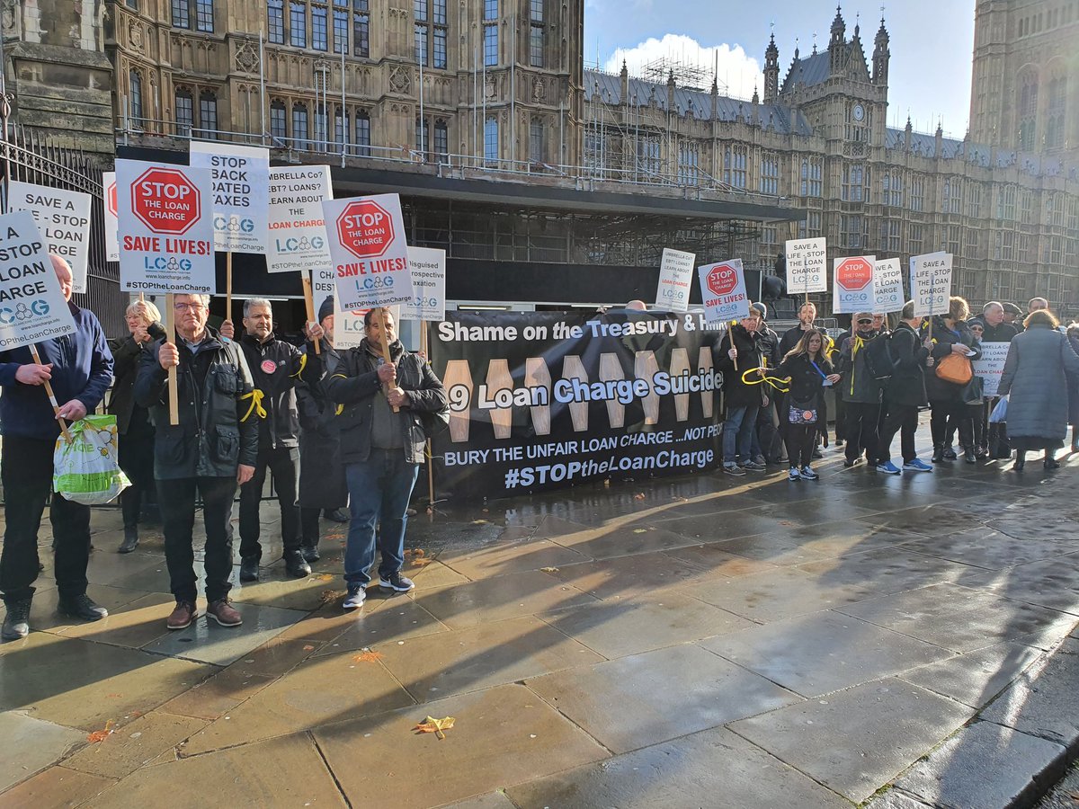 Protesting now outside Parliament  Retrospective tax is wrong #LoanCharge no more #LoanChargeSuicides