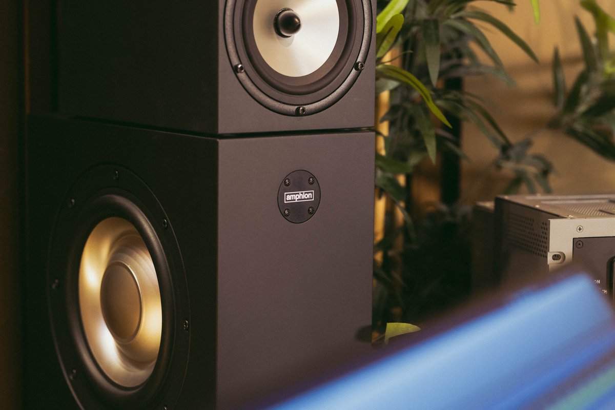 amphion_fi's tweet photo. Stereo to the lowest octave
Amphion’s introduced their first Base Extension system in 2015. The concept of keeping stereo information all the way down has become widely adopted since.
#amphion #BaseTwo25 #FlexBase25 https://t.co/jJpiOF1tnS