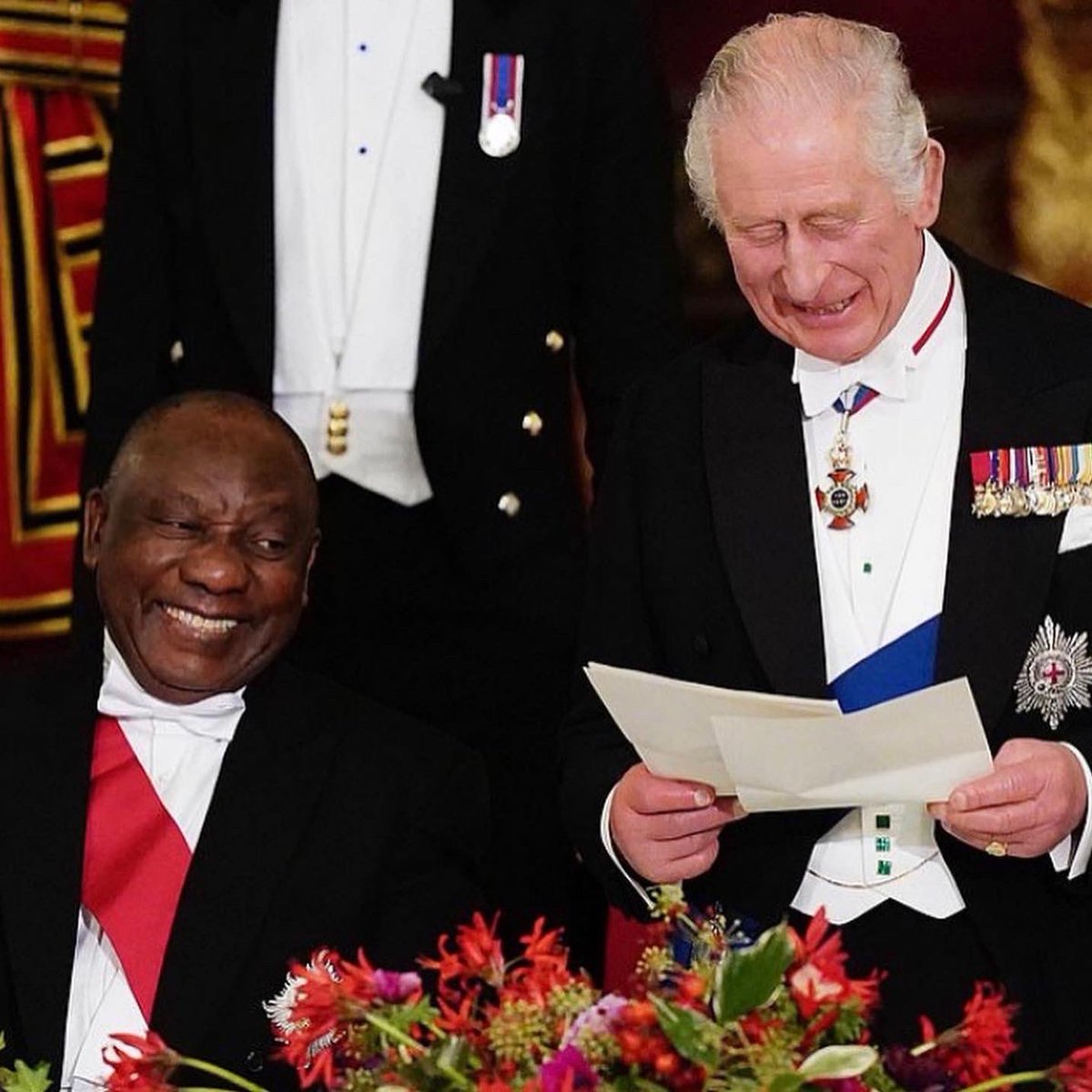 RidgeviewWineUK's tweet photo. Wonderful for Ridgeview Blanc de Blancs 2016 to be served at King Charles' first State Banquet at Buckingham Place, in celebration of visiting South African President, Cyril Ramaphosa. Great to see English wine to take centre-stage https://t.co/GA5HnTub84 #LifeisforCelebrating https://t.co/gAEgPx90Az