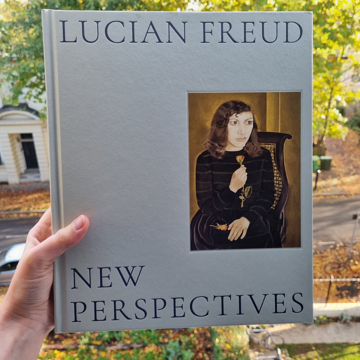 AnnaBGodfrey's tweet photo. Exciting to have managed @NationalGallery's major Autumn publication, 'Lucian Freud: New Perspectives'! Spanning 70yrs worth of art, plus 3 intvws w/contemporary women painters and 8 new essays written by a balance of male and female writers
#publishing #newperspectives https://t.co/WIA5SUZESr