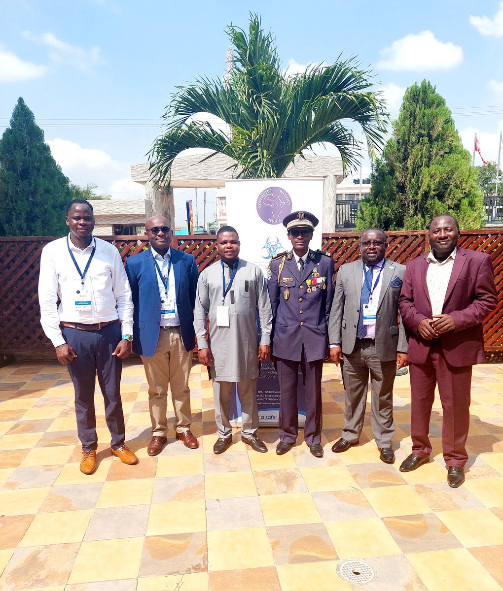 otimgeoffrey25's tweet photo. Live in Accra, Ghana @SynBioAfrica in collaboration with @NMIMR_UG is hosting a technical training workshop on #Pandemics #Preparedness and #response for Western Africa region, for a safe and secure Africa.  @AfricaCDC @open_phil @NTI_WMD #biosecurity #Biosafety https://t.co/Rur0sFFvQl