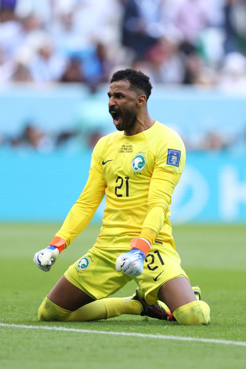 1SMi_'s tweet photo. 🚨🚨🚨 

محمد العويس يحصل على اعلى تقييم في حساب (FIFA) لافضل لاعب في اليوم الثالث من المونديال :

94% — محمد العويس 🇸🇦
3% — أوليفيه جيرو 🇫🇷
2% — ايمن دحمان 🇹🇳
1% — اوتشوا 🇲🇽

اكتسااااااااااااااااااااح @mohadalowais 💚💚💚💚 https://t.co/uklJufqBB5