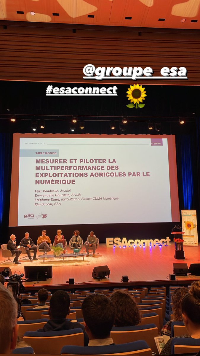 #esaconnect  Ce mercredi 23 novembre 2022, se déroule au Centre des Congrès de la ville d’<a href="/Angers/">Ville d'Angers</a>, la 6e édition des Rdv de l’agriculture connectée à laquelle nous Bachelor 2ème année avons la chance d’assister. 🌻