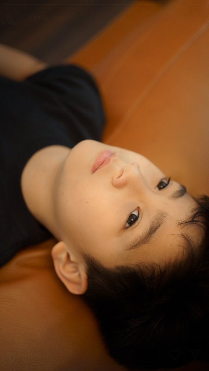 starfess's tweet image. -hi menurut kalian rafathar vibe nya agensi apaa? btw doi cakep bgt buseeeetttt😭😭😭 

cr pict: ig @/24olik