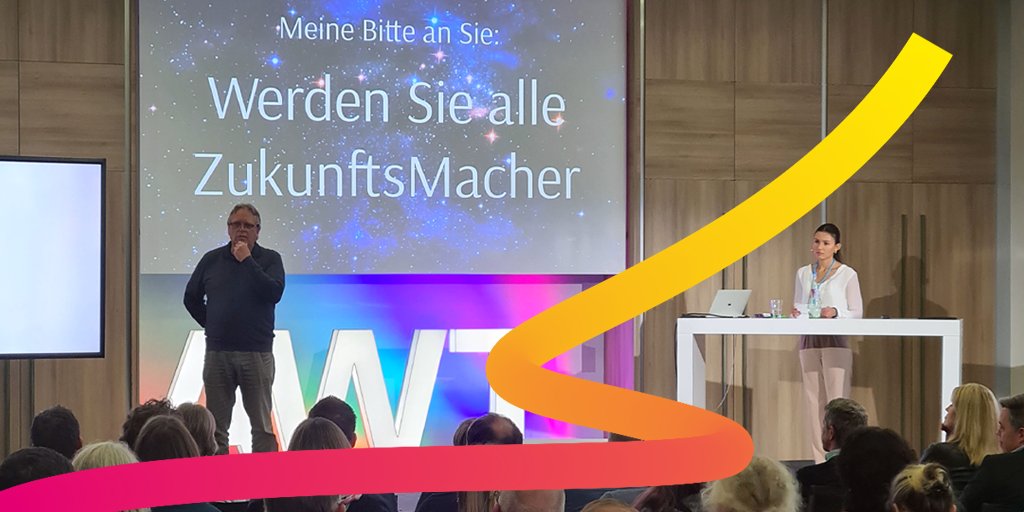 Mit unserer Keynote „Zukunft 4.1 – warum wir die Welt nur digital retten, oder gar nicht“ begeistern wir im Laufe der AWT-Woche Bauen und Umwelt knapp 500 Kund*innen. Die Kernaussagen der Keynote geben wichtige Insights, um Digitalisierung und die daraus resultierenden Chancen.