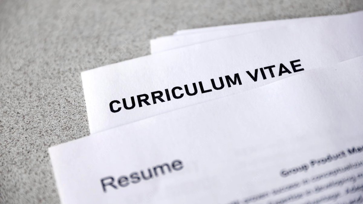 vanillahr_com's tweet photo. #JobSeekers attention: Do you need some help writing your CV and/or Resume? 

But wait ‼️ Do you know the difference between a CV and a Resume? 
➡️Here is a quick guide: https://t.co/hHX1pE33GH

#Resume #jobsearch #Recruiting #Recruiters https://t.co/wIQwuQAbHL