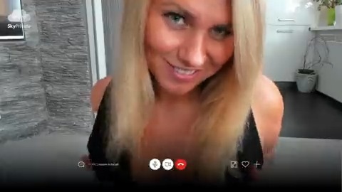 Have Jessy all to yourself on Skype 👉 https://t.co/d1UJ17kVlF

#LiveStream https://t.co/q3wzt7UxNw