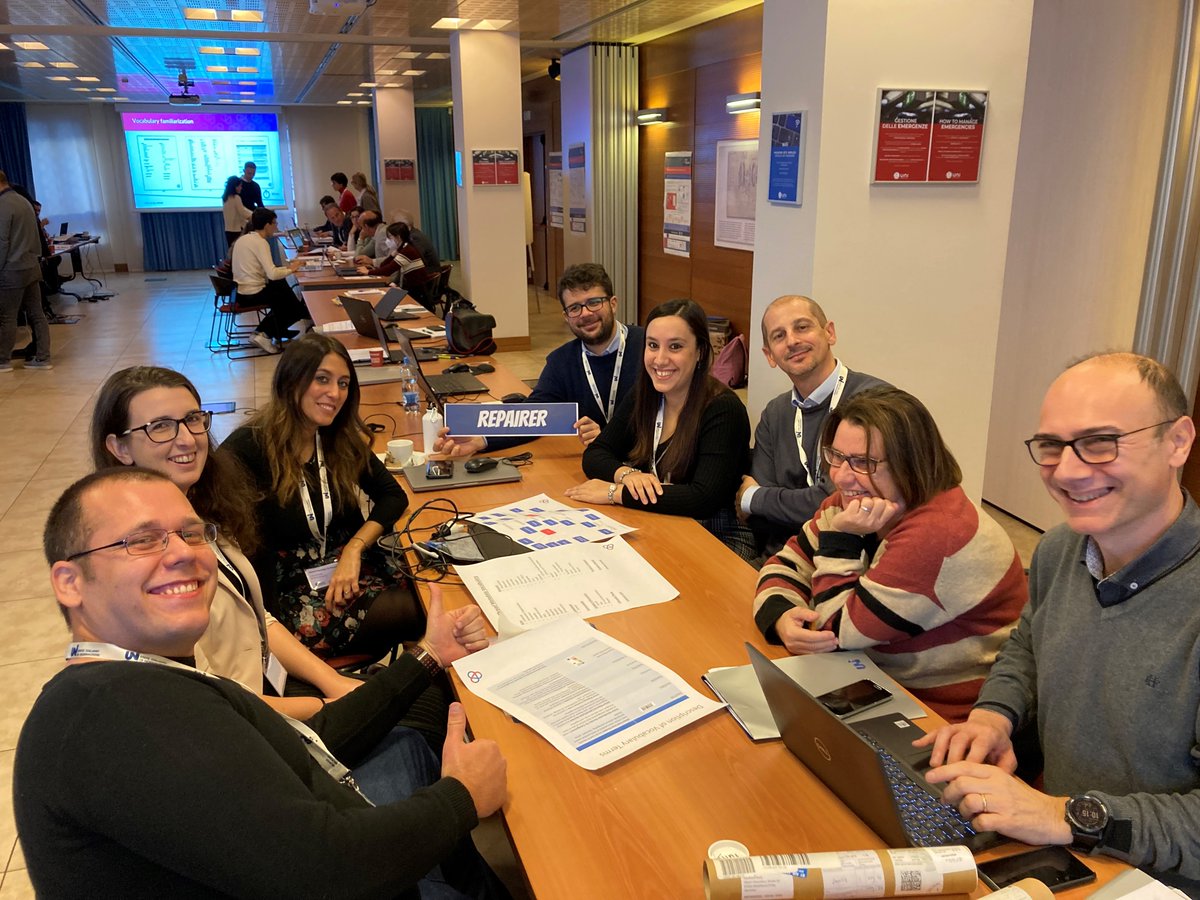 CircThread's tweet photo. 👏@CircThread🤓teamwork keeps us busy, unwilling to take a break!
📢2nd day of GA at @normeUNI!
🔎Find out more about @CircThread at https://t.co/oHbEgRizgl
♻If you have an appliance at home, @CircThread is going to change your world! https://t.co/dxNpCCpJMI