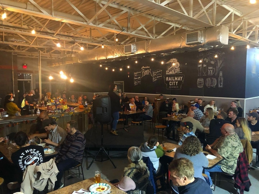 For our #WhereAreWe Wednesday, we're heading over to @railwaycitybrewing where they'll be hosting a Comedy Night Saturday the 26th! 🍻⁠
.⁠
Featuring Andrew Packer, a stand up comedian, actor, improviser and content creator. Andrew was a finalist in th… instagr.am/p/ClTPusgOQKI/