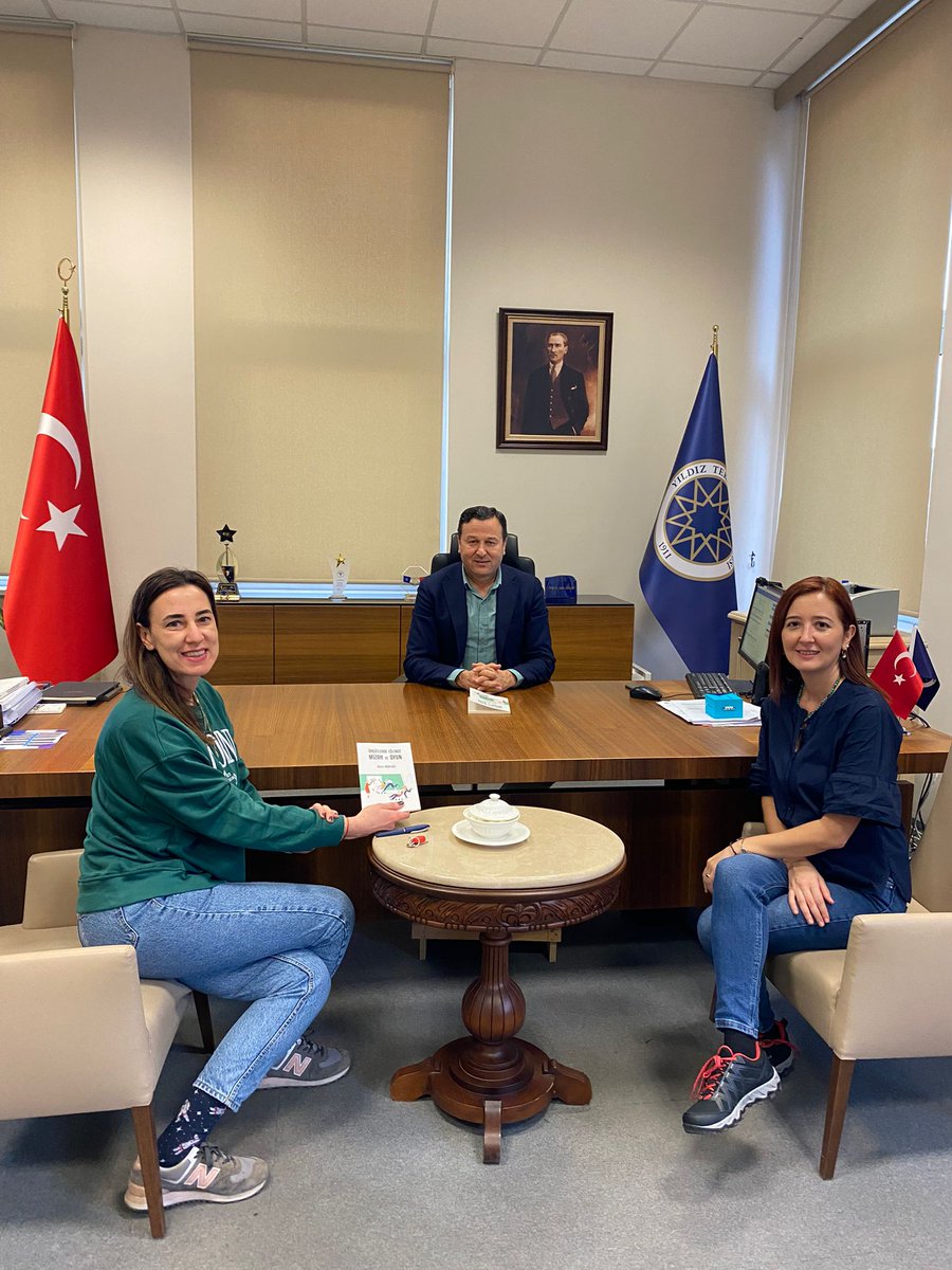 Bölümümüz öğretim üyesi Dr. Ögr. Üy. Büşra Müceldili'nin yeni yayınlanan "Örgütlerde Eğlence Mizah ve Oyun" isimli kitabı için kendisini tebrik ediyor, başarılarının devamını diliyoruz. <a href="/proftameryilmaz/">Tamer Yılmaz</a> <a href="/ProfHalitKeskin/">Halit Keskin</a> <a href="/iibf_ytu/">YTÜ İİBF</a> <a href="/emelesenytu/">Emel Esen</a> <a href="/mceldili/">busra müceldili</a>
