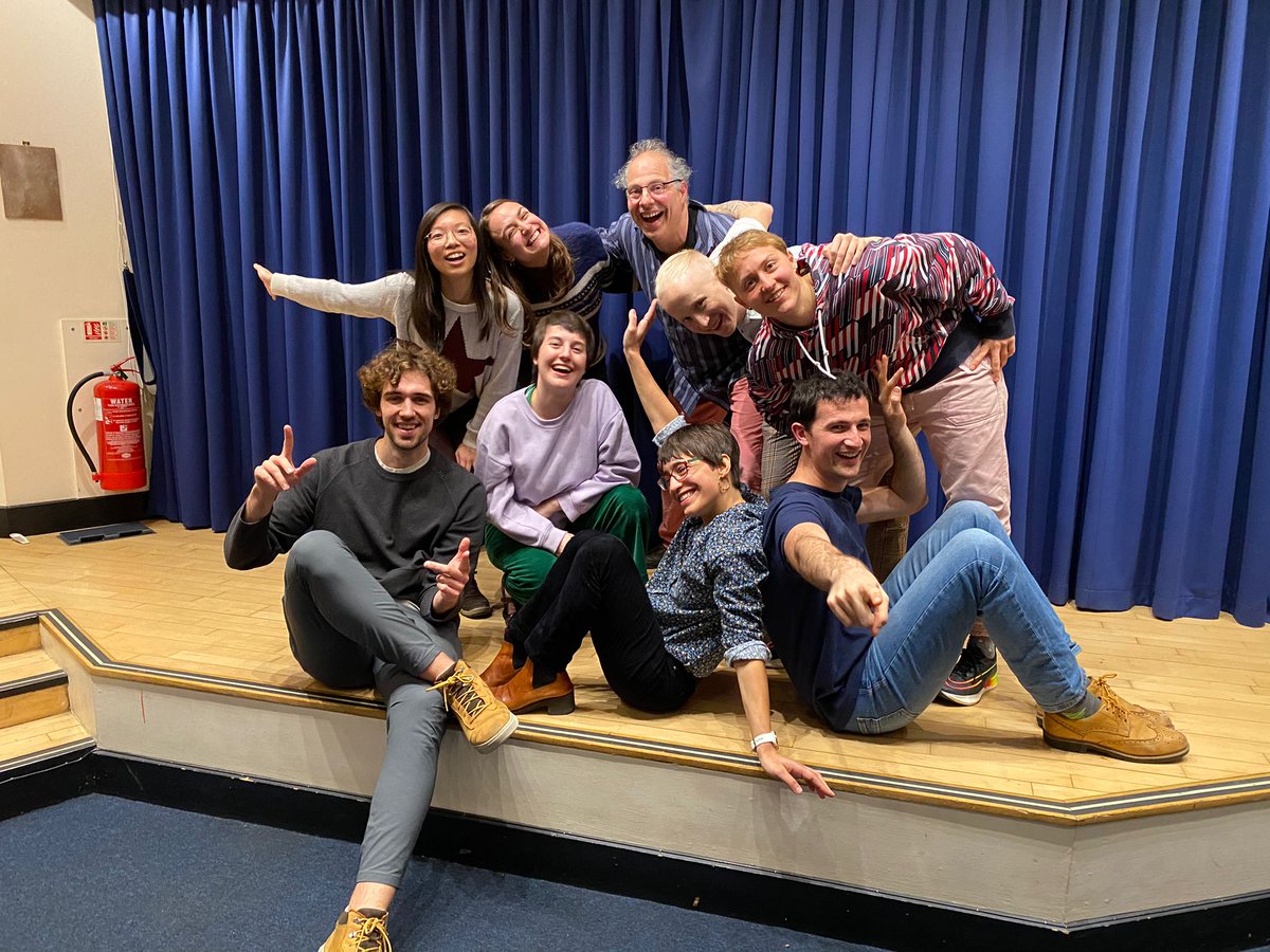 We had such a fantastic time performing our show #SpontaneousReactions at the @TrinityHallCamb Arts Festival last week, thanks to everyone who came along & to the college for hosting us!🥳💖 #improv #scienceimprov #improvisedtheatre #cambridgeuniversity