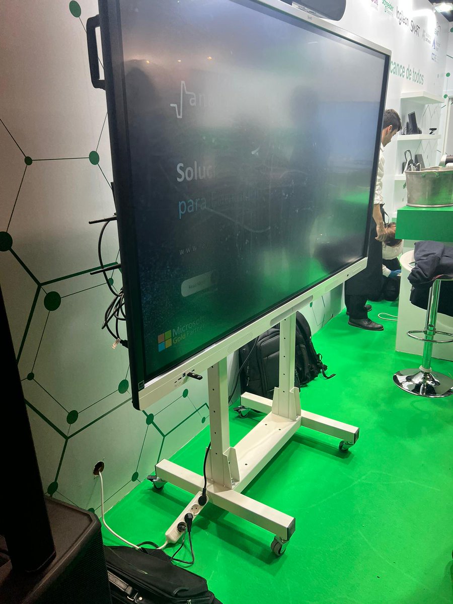 dimasa_es's tweet photo. Visiting SIMO 2022 exhibition and proud of seeing some of DIMASA mounts at several booths🤩👏🏼🧡.
.
Visitando la exposición SIMO 2022 y orgulloso de ver algunos de los soportes de DIMASA en varios stands🤩👏🏼🧡.
#SIMO #SIMOEDU22 #ifema #SIMOEDUCACIÓN22 #SIMO22 @IFEMA @SIMOEDU_ https://t.co/g0E0CXIU6m
