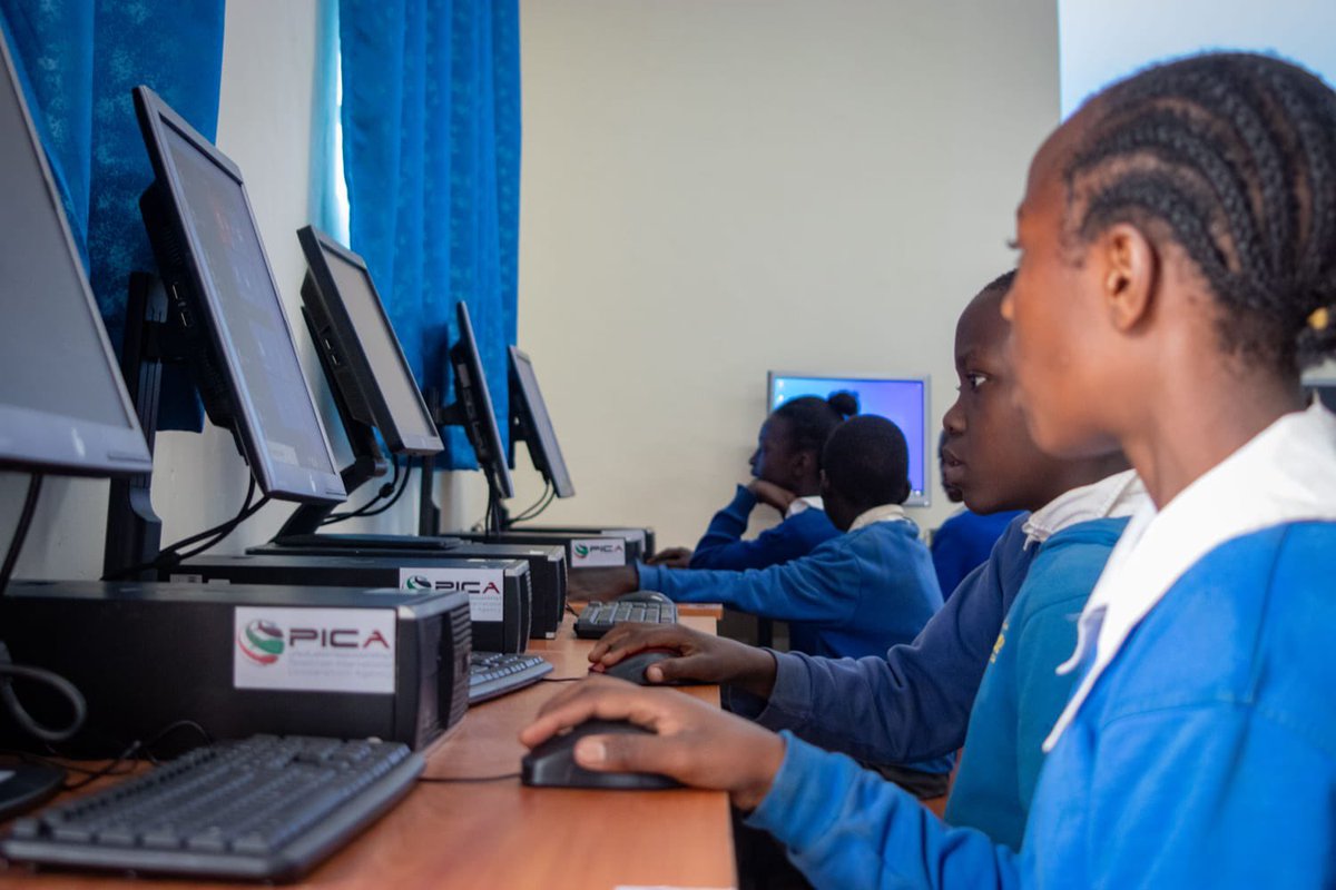 Earlier today we officially handed over the Raila Education Primary School computer lab courtesy of my good friend H.E Hazem Shabat Ambassador of Palestine. 
#ElimuKwanza
#EducationFirst
#KibraNiNyumbani