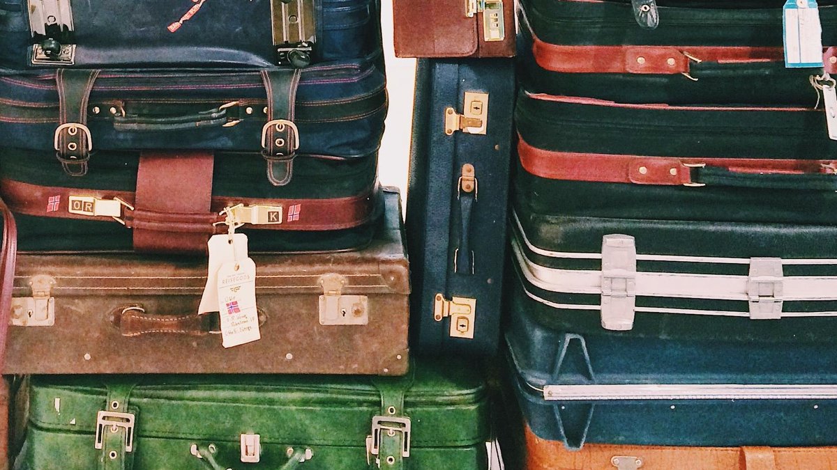 Augusto Sperb Machado (<a href="/IDHEAP/">IDHEAP</a>) et Brian Favre (Ecole de Droit <a href="/unil/">Université de Lausanne</a>) obtiennent un financement Mobi.Doc lors de la session d'automne 2022. 
Ils auront la chance d'effectuer un séjour à l’étranger dans le cadre de leur recherche doctorale.
👏👏👏
news.unil.ch/display/166861…