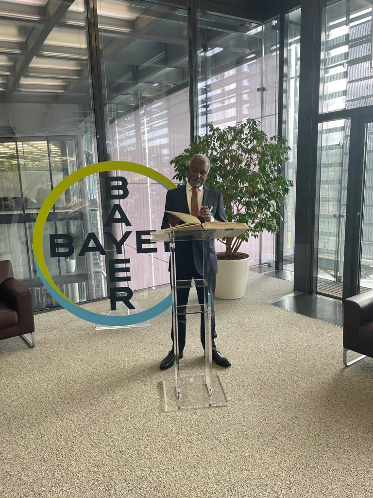 I was hosted today by the Chairman/CEO of Bayer AG Werner Baumann at their Leverkusen headquarters. Happy to learn about their future plans that are in sync with Nigeria‘s