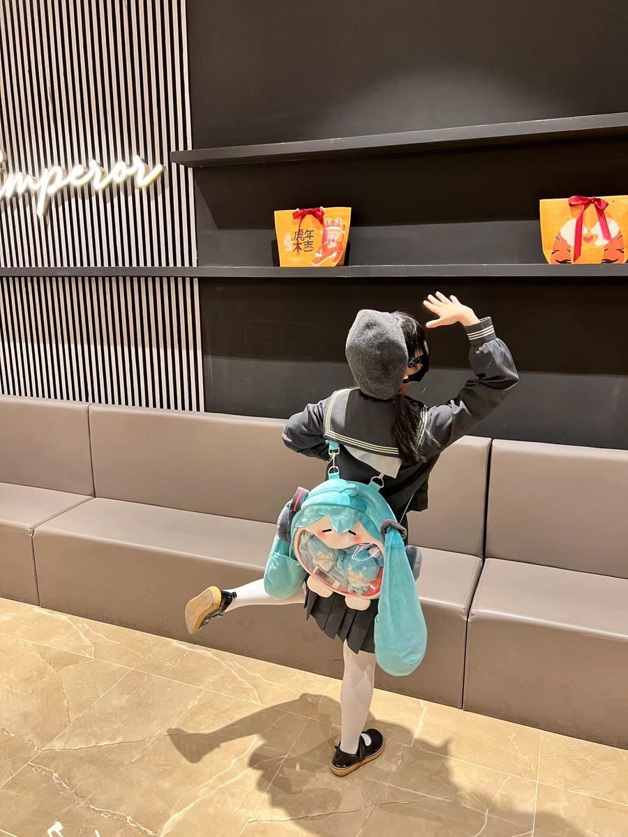 SmallBunnyTuan's tweet photo. Move！Move！Move！ https://t.co/zDNjzKcdWb