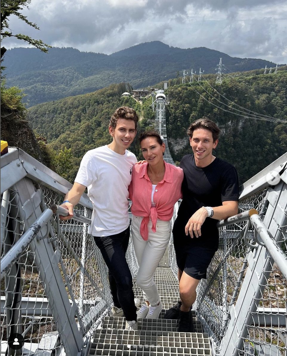 Сергей Ежов on Twitter: \"Написал про владельца \"Русского радио ...