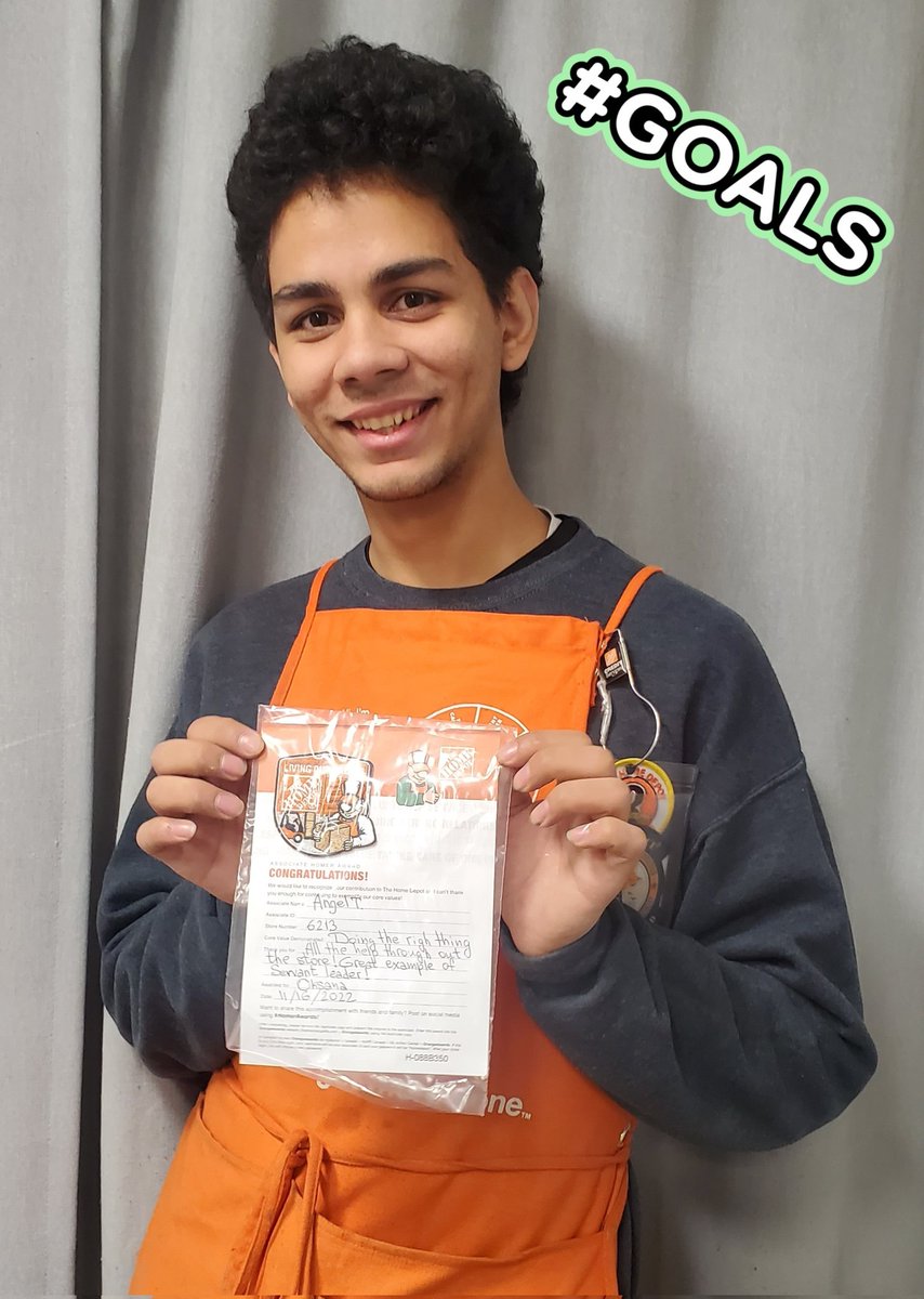 I was #thankful to have this guy on my team when he was an associate and i am sure very thankful to have <a href="/angelitobori17/">Angel Torres</a> as one of our supervisors 💯 True #servantleader <a href="/hmalak/">Sam</a> <a href="/kelly_presti/">Kelly Presti</a> <a href="/gerrymate1/">gerrymate</a> <a href="/HBullard13/">Harold Bullard</a> <a href="/Sammie0887/">Sammarie Bruno</a> <a href="/CecilR39390896/">CecilR</a>  #givethanks #recognition #leaders