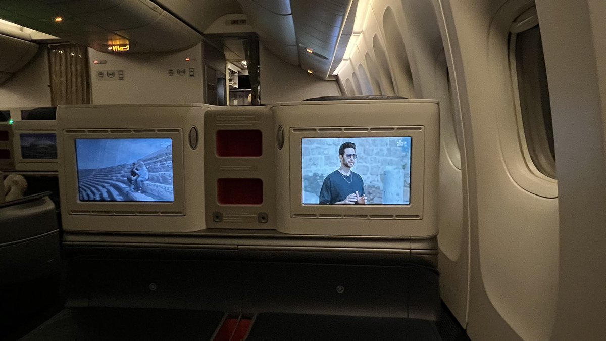 Furkan Korkmaz’la Bi Sonraki Durak projemiz Türk Hava Yolları’nın uçak içi eğlence sisteminde! Bence bölümlerimiz seyahatinize güzel bir eşlikçi olacak😊 @TurkishAirlines