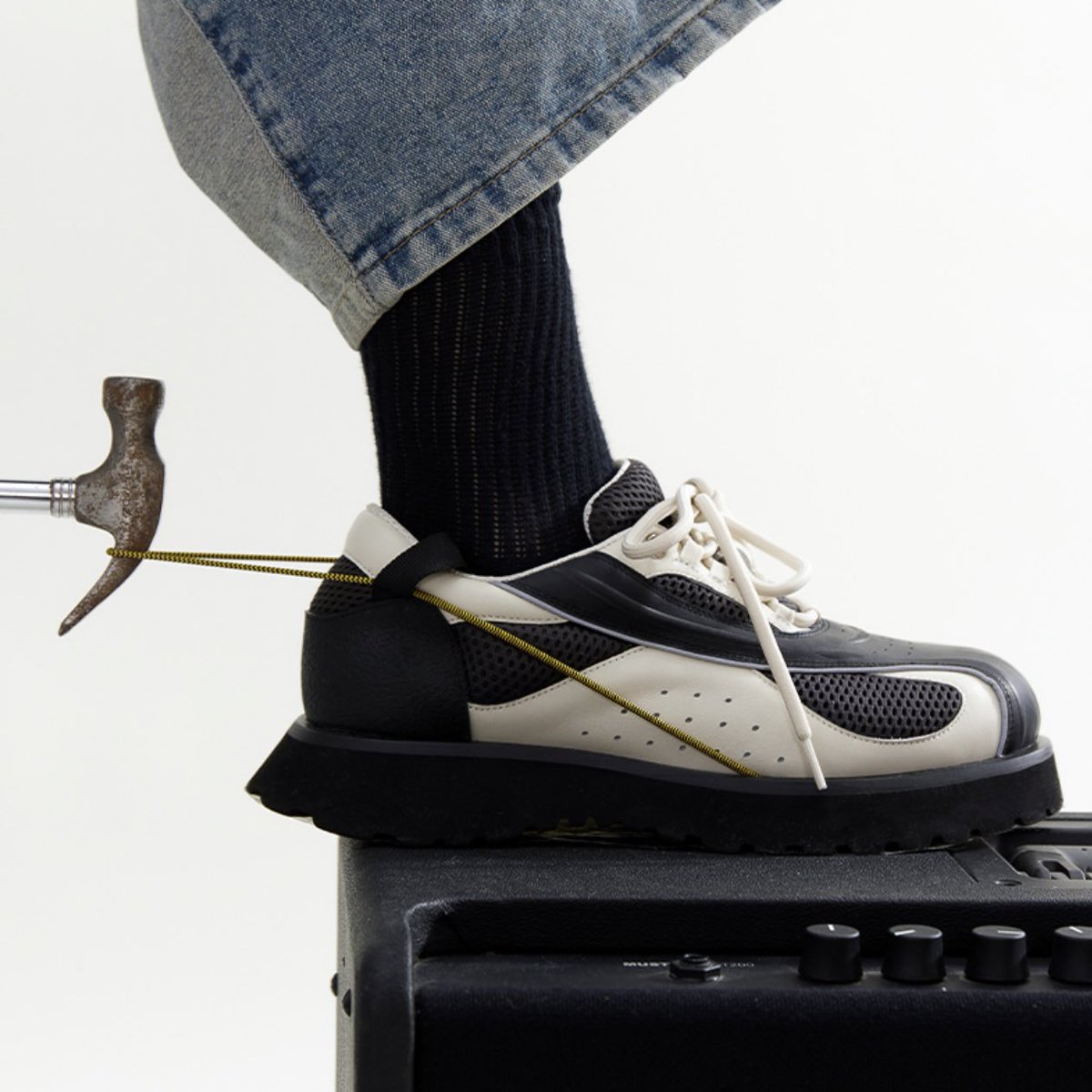 Korean label SEAO-KR Showcase their “CCA” Climbing Shoes!?