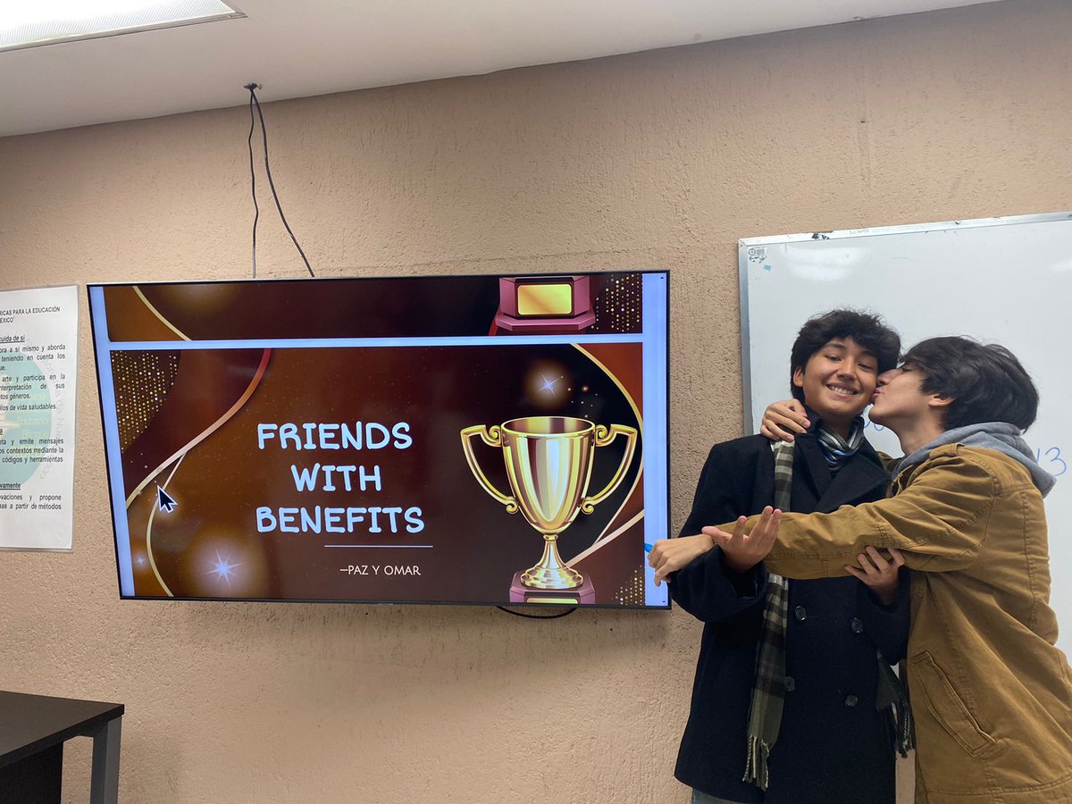 momar 😺 tweet media