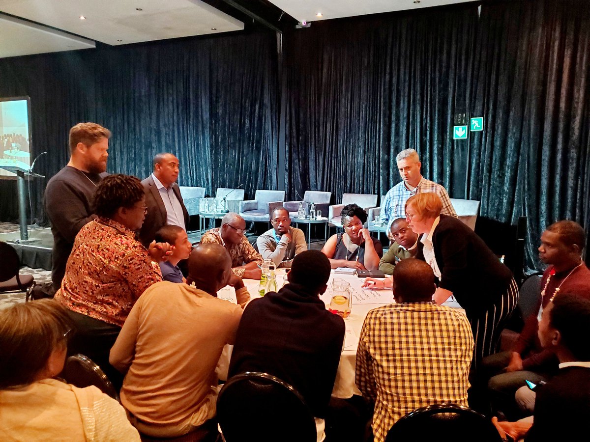 TBTI_Japan's tweet photo. Think examples of leadership. #ThinkSolutions #ThinkSmallScale!
#4WSFC #Africa #closing
#LeadingByExamples
#IYAFA2022 @FAOfish
@TBTInetwork #世界小規模漁業会議 #アフリカ #零細漁業と養殖業の国際年 https://t.co/OesdstM39y
