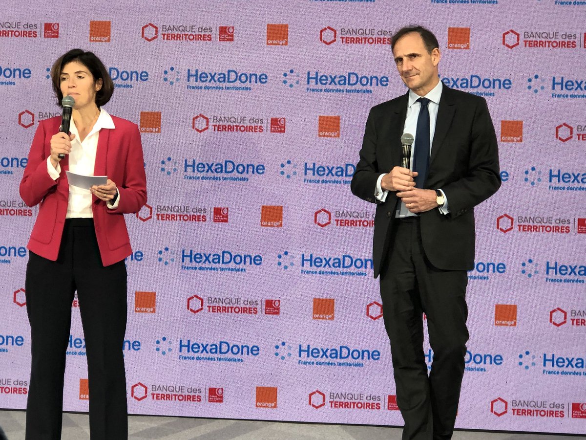 sbmdrl's tweet photo. 🚀@Orange et @BanqueDesTerr créent ensemble #HexaDone solution pour valoriser le patrimoine de données des #CollTerr quelle que soit leur taille #Orange acteur de proximité Pour un numérique 👩🏻‍💻📲responsable et utile à tous #attractivite #Connectivité #SMCL2022 @salondesmaires https://t.co/Yvuuw73YMx