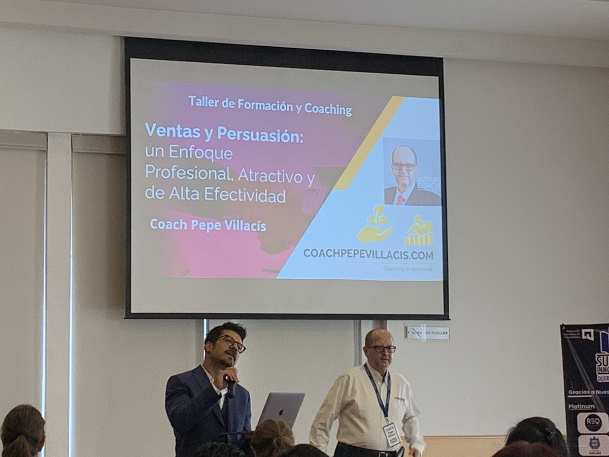 LauraMex's tweet photo. Excelente plática de @CoachVillacis en el #SummitInmobiliario de @AQInmobiliarias 👊🏻
¡Gracias! https://t.co/RkMFujABTc