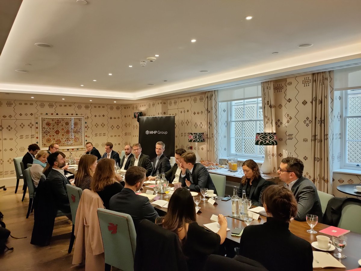 MHPHealth's tweet photo. Delighted to have hosted our Life Sciences Industry Roundtable this morning where we were joined by @robkettell and colleagues from NHS England's Commercial Medicines Directorate. It was a lively, insightful and engaging discussion - thank you to all that attended 🧬🔬 https://t.co/JEyAnQl2z9