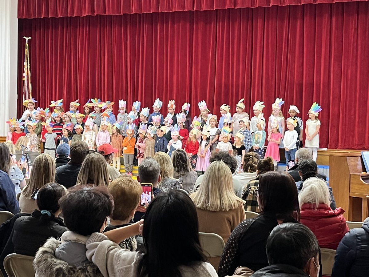 Wishing everyone a very Happy Thanksgiving! We are grateful for our Kindergarten stars! #TeamSomerville