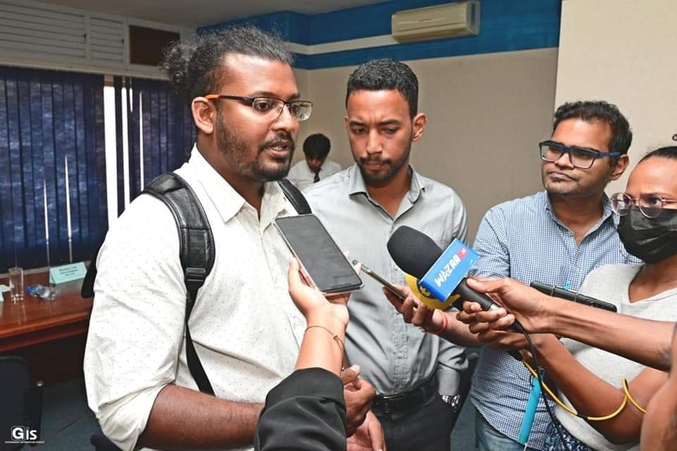 SheldanVince's tweet photo. In the absence of Com. Reeaz Chuttoo and Jane Ragoo, it was a proud moment for me to represent the CTSP at the 1st tripartite meeting for salary compensation 2022, which was presided by the Ministry of Labour, Soodesh Callichurn. 

#tradeunion #mauritius https://t.co/B2kFBTeDdF