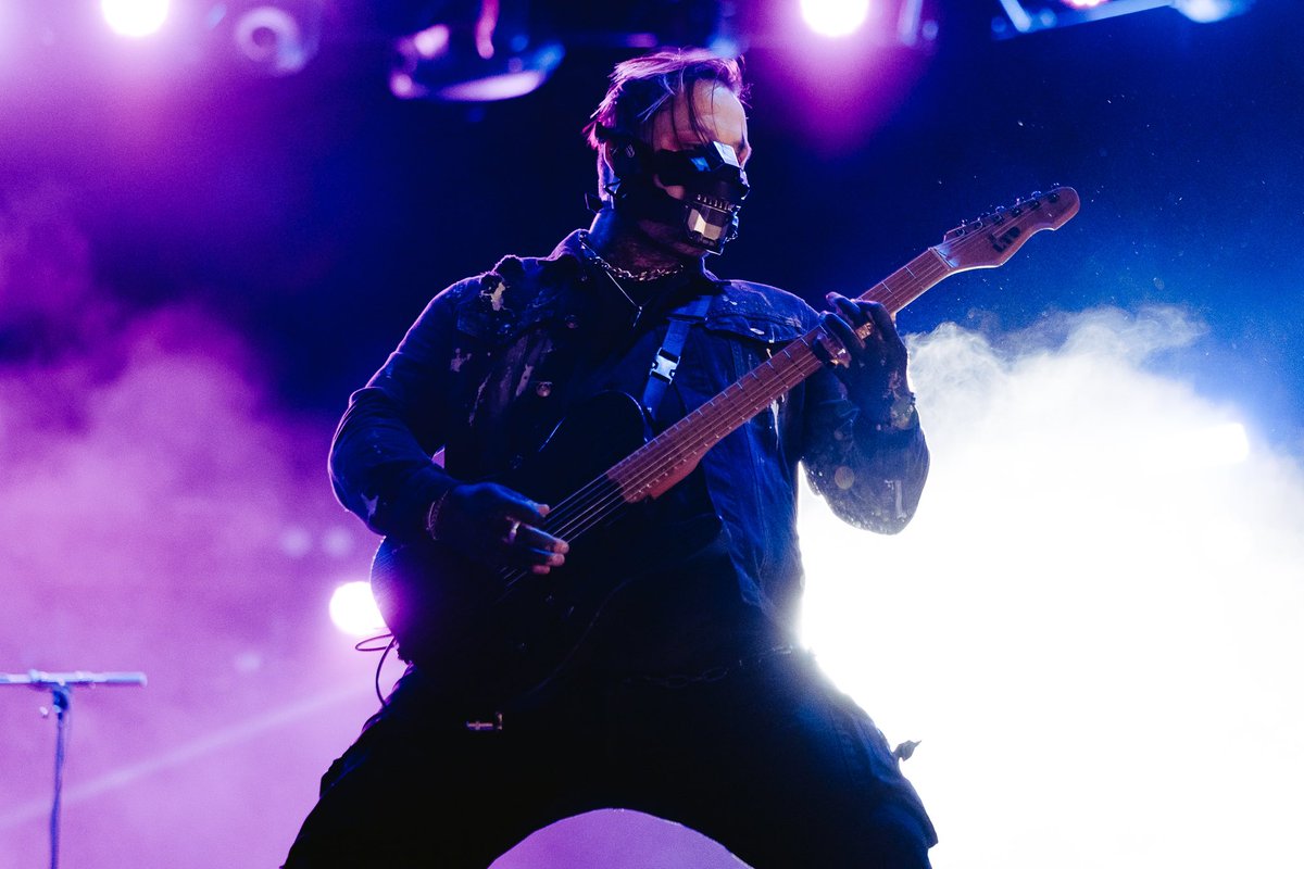 Motionless In White // When We Were Young