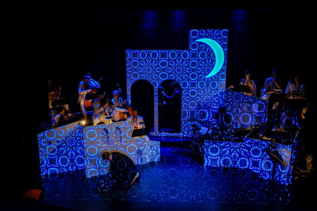 [LE CHAT DU RABBIN]

🐈‍⬛

Rendez-vous le vendredi 2 décembre prochain pour 2 représentations au Théâtre à l'italienne, Ville de Saint-Omer

Musique originale de Matthieu Michard
Lyrics d’Oldelaf
Mise en scène/adaptation de Pascal Neyron

🎟 Billetterie labarcarolle.org