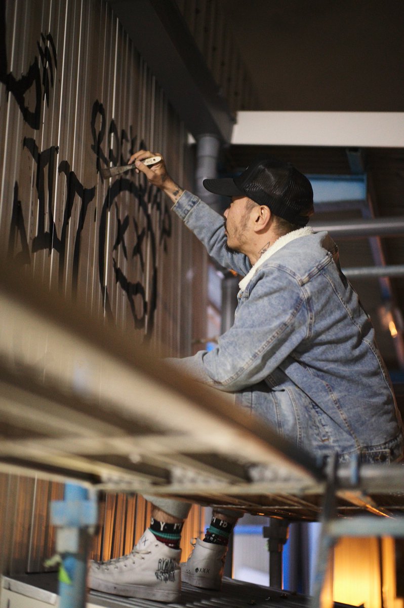 equal_bymp's tweet photo. Paint
photo by @ROOMTHERANSACK https://t.co/LYtqvqu9aR