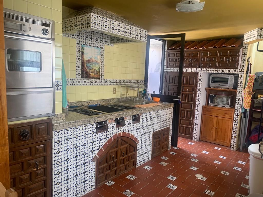 CrisInmuebles's tweet photo. Venta de casa en Lomas del Huizachal
$5,250,000 pesos.
4 recámaras
2 baños
2 estacionamientos
150 m²de construcción
180 m² de terreno
#casa #casaventas #casaventa #huizachal #miércoles #Miércoles #HUIZACHAL #lomashuizachal #CMAsesoríaInmobiliaria #cmasesoríainmobiliaria https://t.co/4n1ulLenhK