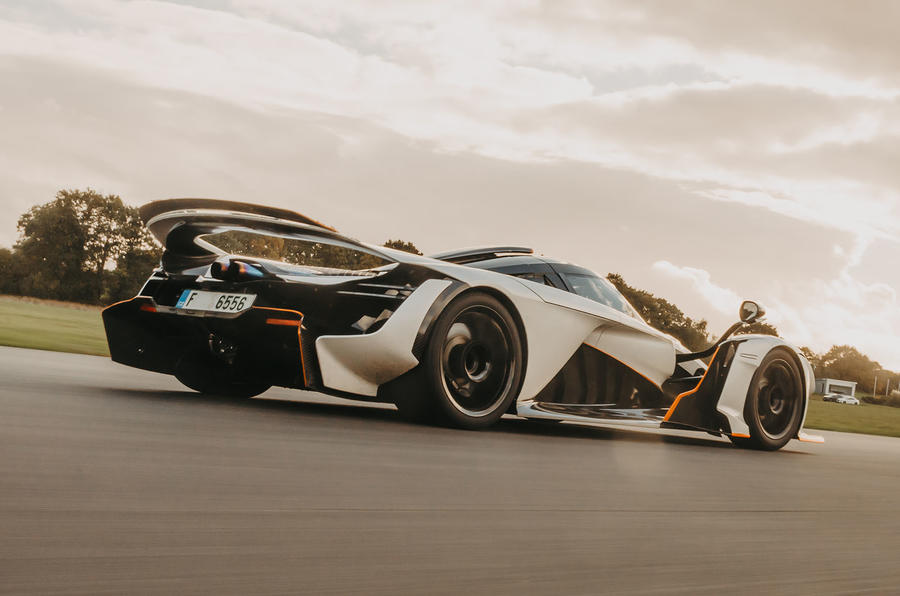 autocar's tweet photo. The 2023 Praga Bohema has finally been revealed, check out these specs: 
🔥 £1.32 million 
🔥 987kg
🔥 700bhp
🔥 538lb ft 
🔥 3.8-litre twin-turbo V6
🔥 Road legal 
With sculptured, insectoid looks and two years of track development behind it, we can't wait to see what it's like https://t.co/eNVGxcbl5Q