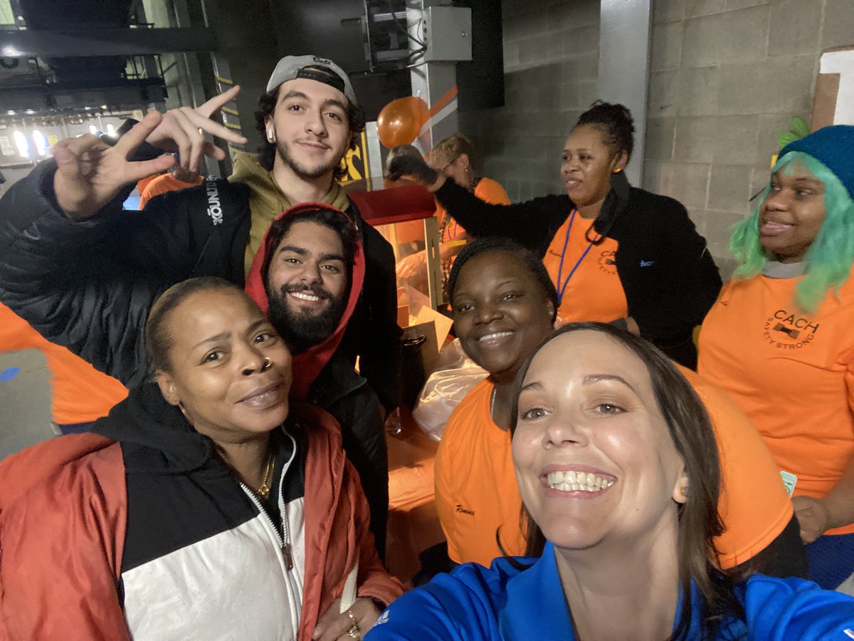 yingling_rachel's tweet photo. CACH day sort kicking off safety for peak! Great job CHSP team!! Let’s go! #cachday #SafetyFirst #teamwork https://t.co/IOAqkuhTa9