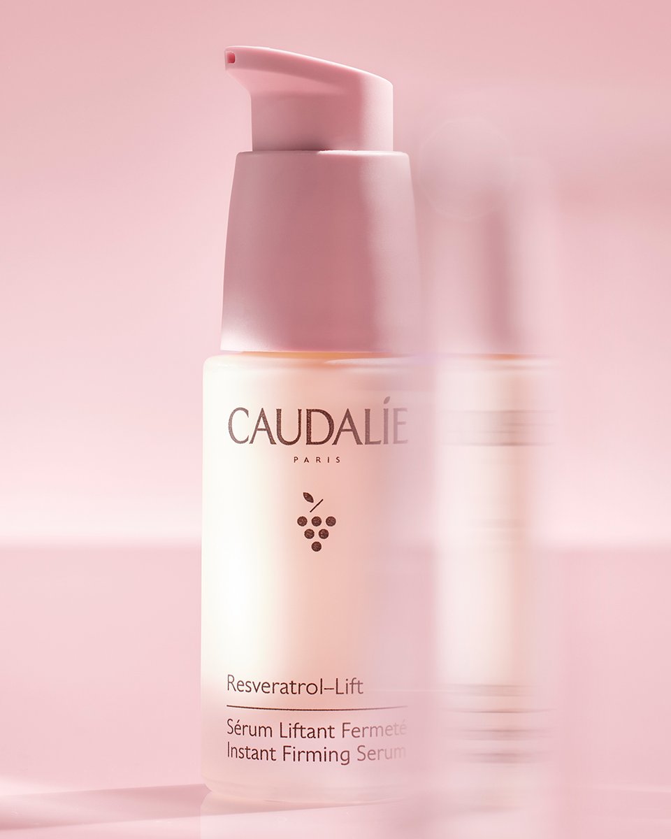 WHY USE A SERUM?  💘

✔️ Applyingbefore your moisturizer boosts its effectiveness
✔️ They're made  of smaller molecules &amp; penetrate deeper into skin
✔️ The most concentrated in active ingredients

Try our Resveratrol-Lift Instant Firming Serum: bit.ly/3TeXIMl