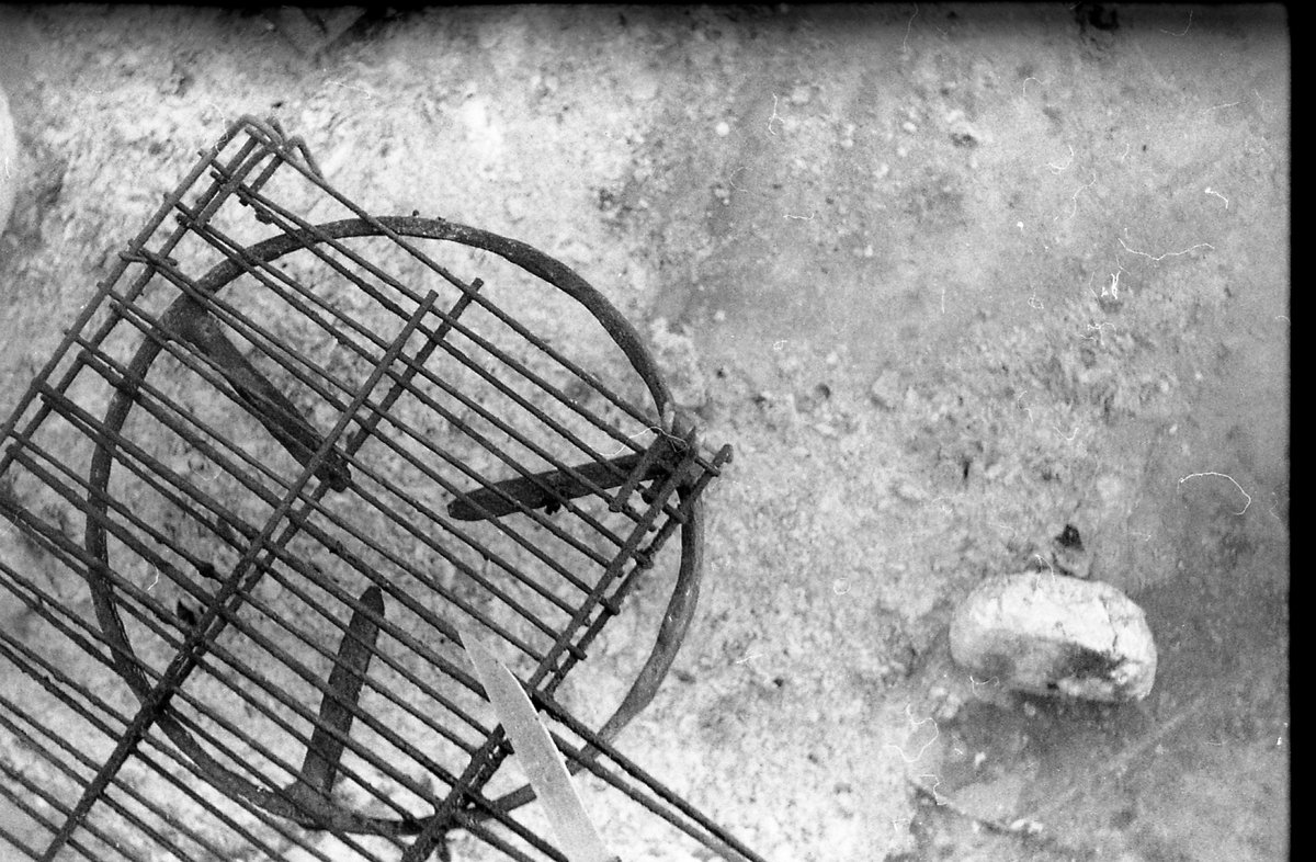 I've had my struggle... But I love the harsh look of good old Ilford HP5! <a href="/ILFORDPhoto/">ILFORD PHOTO</a> #filmphotography