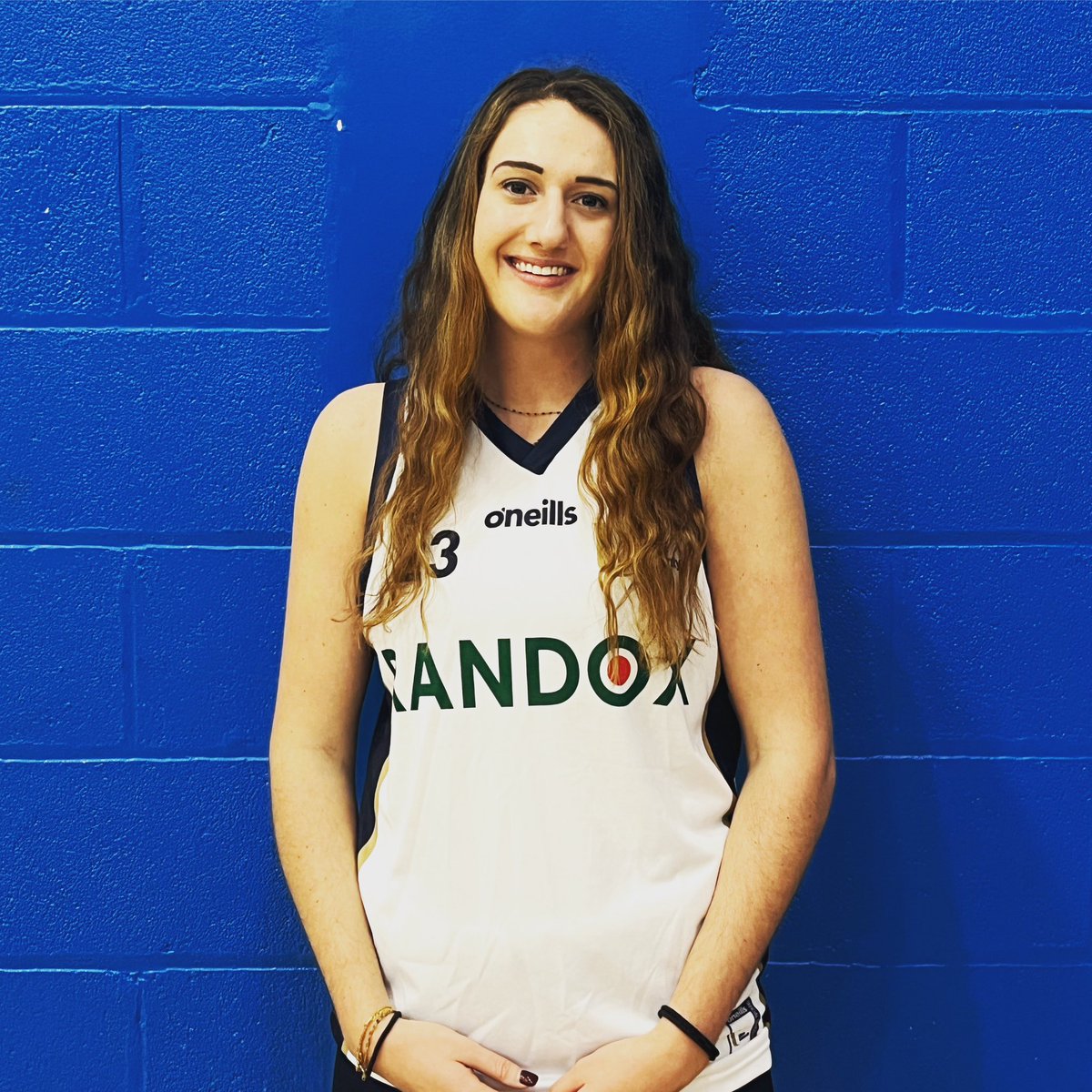 UlsterUnibball (@ulsterunibball) on Twitter photo New signing alert 👀✍️
We have recently welcomed Emily Maupin to our women’s superleague team. Emily joins us from <a href="/ElonWBasketball/">Elon Women's Basketball</a> and <a href="/UVAWomensHoops/">Virginia Women's Basketball</a> 🏀
Come out to support Emily and the ladies as they take on Glanmire this Saturday at 1pm in Jordanstown Sports Village! New signing alert 👀✍️
We have recently welcomed Emily Maupin to our women’s superleague team. Emily joins us from <a href="/ElonWBasketball/">Elon Women's Basketball</a> and <a href="/UVAWomensHoops/">Virginia Women's Basketball</a> 🏀
Come out to support Emily and the ladies as they take on Glanmire this Saturday at 1pm in Jordanstown Sports Village!