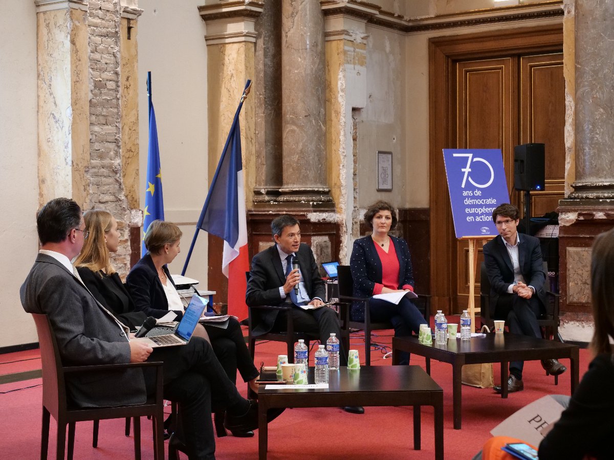 Prefet67's tweet photo. #Europe 🇪🇺 | Dans le cadre des 7️⃣0️⃣ ans du @Europarl_FR  Blaise Gourtay, SGARE représentant la @Prefet67 participait cet après-midi avec les différents signataires du #contrattriennal à une table-ronde autour des enjeux du siège strasbourgeois du Parlement européen https://t.co/SWfXFk1WmI