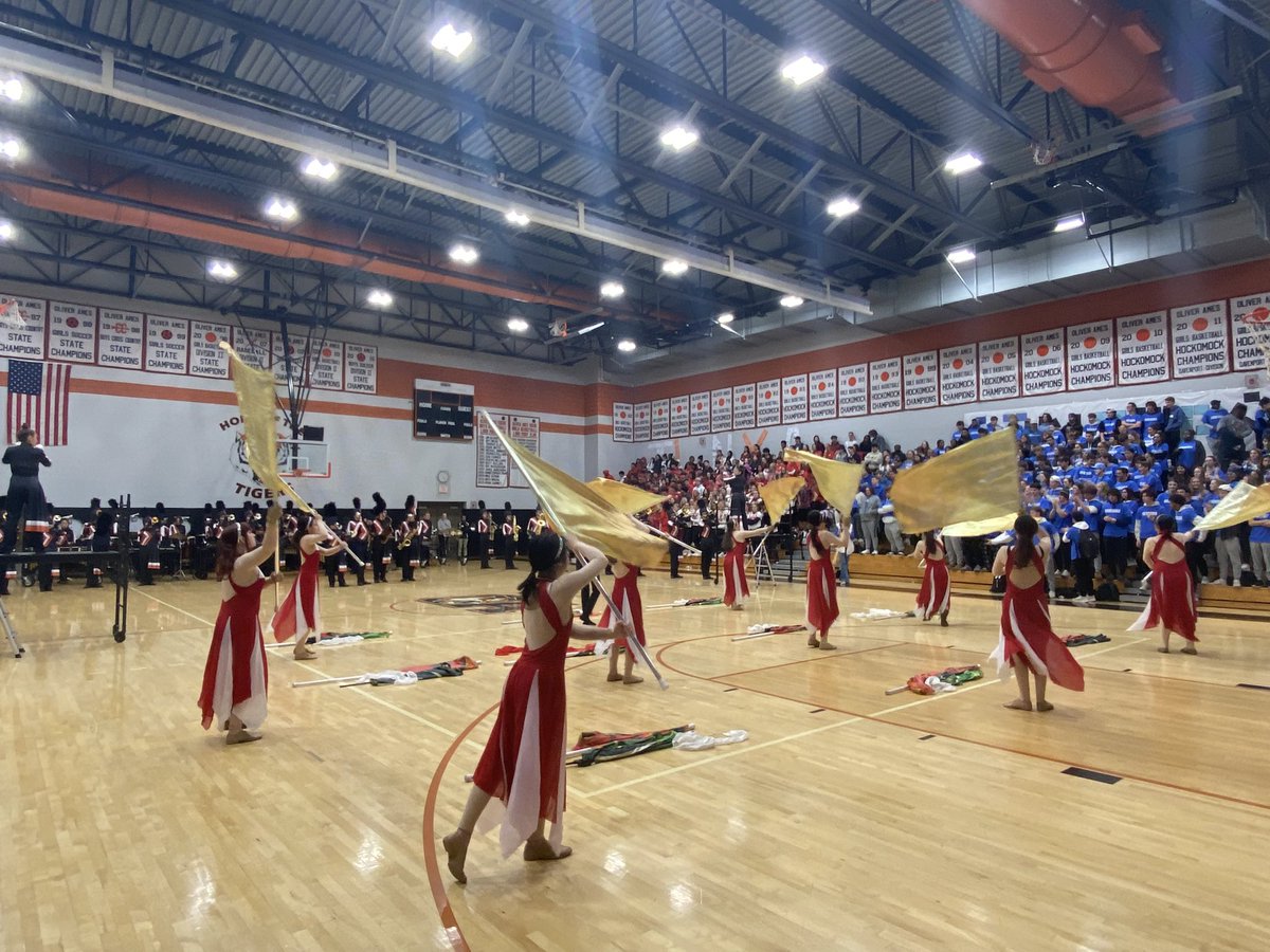 Spirit was alive and well amongst the OA community this week. Enjoyed an incredible advisory breakfast organized by my amazing sophomores, and took in our amazing state champ. marching band--impressive to say the least. Happy Thanksgiving break, OA 🧡🖤