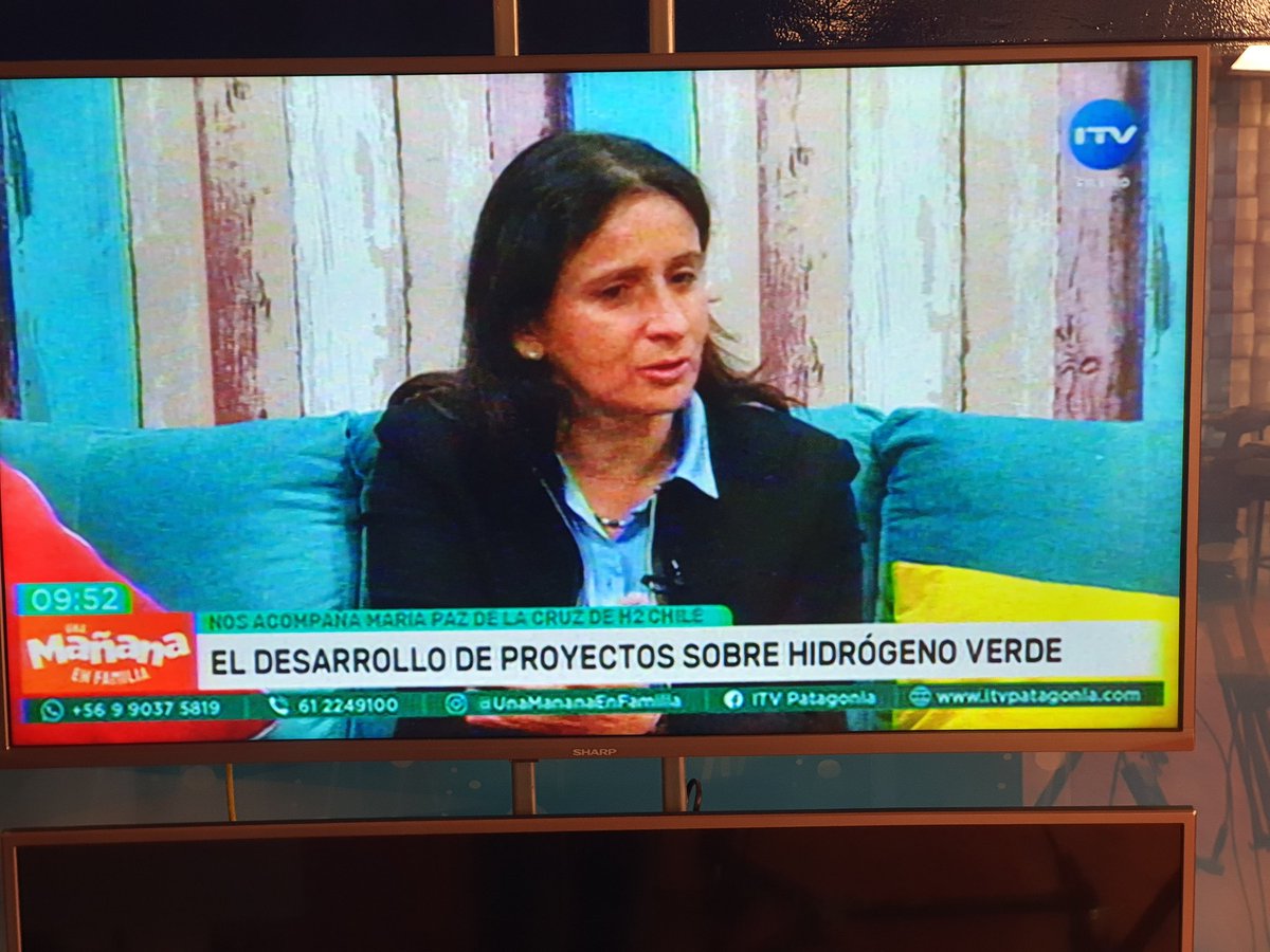 h2_chile's tweet photo. Gran incógnita para Magallanes: ¿Cómo debe ser la Punta Arenas del futuro en lo energético y emisiones? "Esa respuesta debe entregarla la región, no nosotros" dijo María Paz de la Cruz en matinal Una mañana en Familia. La urgencia climática obliga a pensar en el desarrollo futuro https://t.co/lqOZ4vh8wL