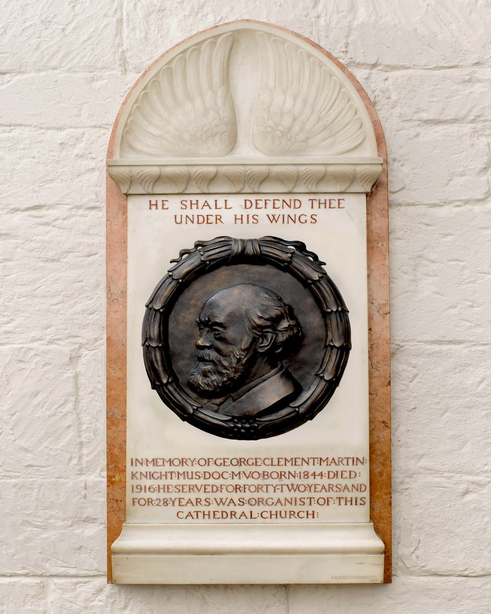 Pantheons - Sculpture at St Paul's Cathedral tweet media