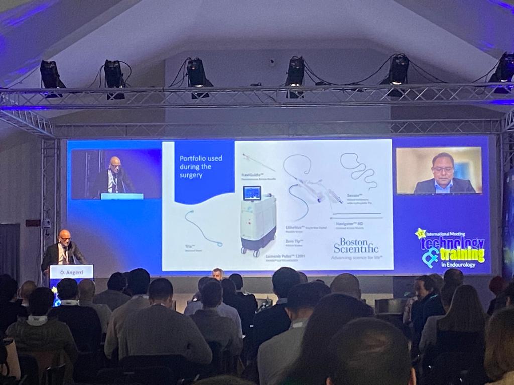 BSCEMEA_Urology's tweet photo. Earlier today at @EndourologyT  2022.
Prof. Oriol Angerri shared how to perform combined intrarenal surgery in a horseshoe kidney.​
Learn more about our technology: https://t.co/DntG9S5rV8 
#BSCEMEA @oangerri https://t.co/tMHrhOiPos