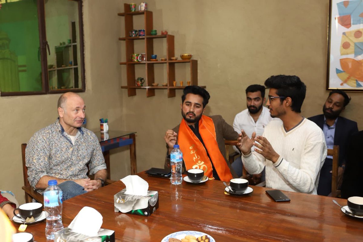 YCIPHP's tweet photo. Mr Kolar Othomar from MISSIO- The Pontifical Mission Societies Austria, visited @FacesPakistan Head Office in Lahore and met the members of @YCIPHP .🌺
#nciphp
#yciphp
#fadingreligiosgapes✅
Follow @YCIPHP
#community #pakistan #success #youth #education #mindset #inspiration https://t.co/Qm0ZawuWzd
