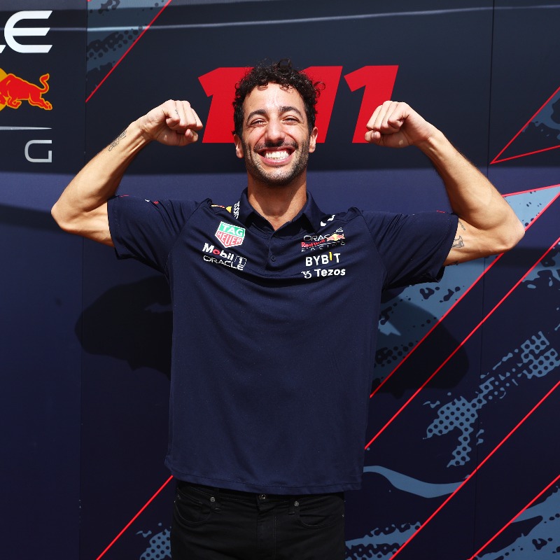 redbullracing's tweet photo. We can confirm that @DanielRicciardo will return home and re-join Oracle Red Bull Racing as the third driver for 2023 💪 #DR3ack 🇦🇺
