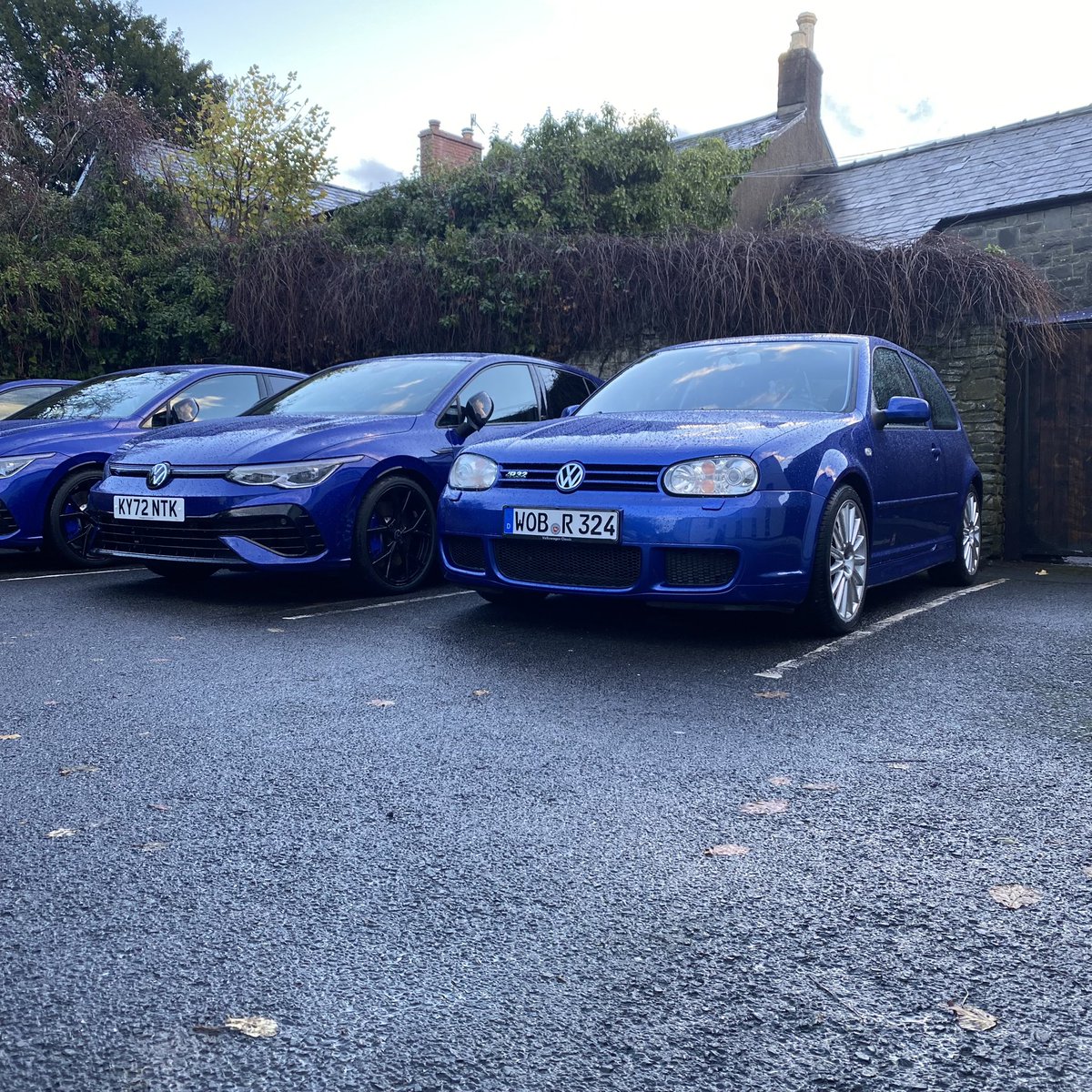 The Golf R recently had its 20th anniversary and we’ve been trying out the special edition version! 

Question is: would you have the R32 or the new one?