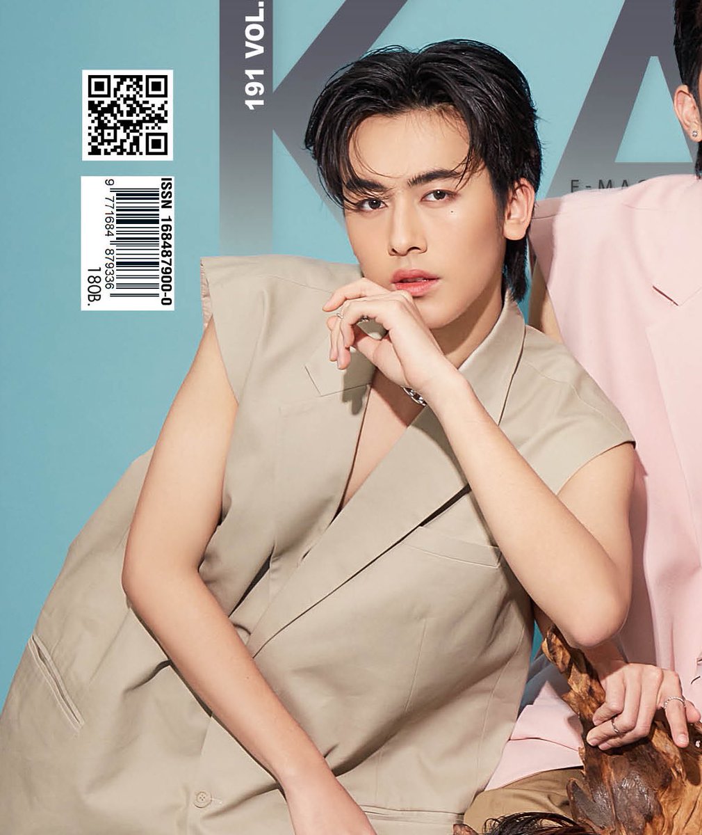 giddydump's tweet photo. หล่อครับ https://t.co/VQubjF5Tvv