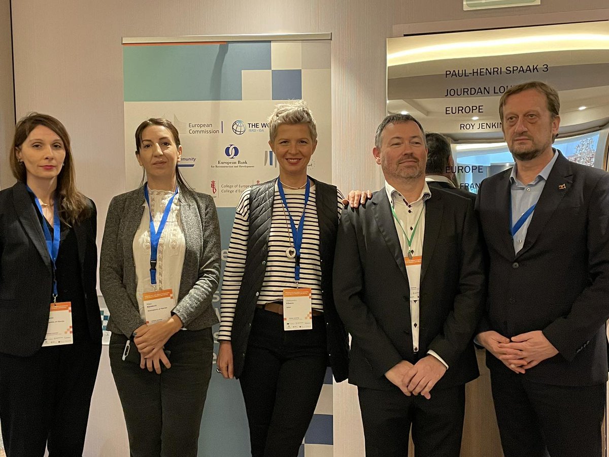 UNDP_Montenegro's tweet photo. At a time of energy crisis, it is crucial that energy transition leaves no one behind!

The Initiative for coal regions in transition in Western Balkans &amp; Ukraine, provide stakeholders with a forum for exchange on challenges &amp; ways forward for just transition.

#LeaveNoOneBehind https://t.co/G1LfdOLCFG